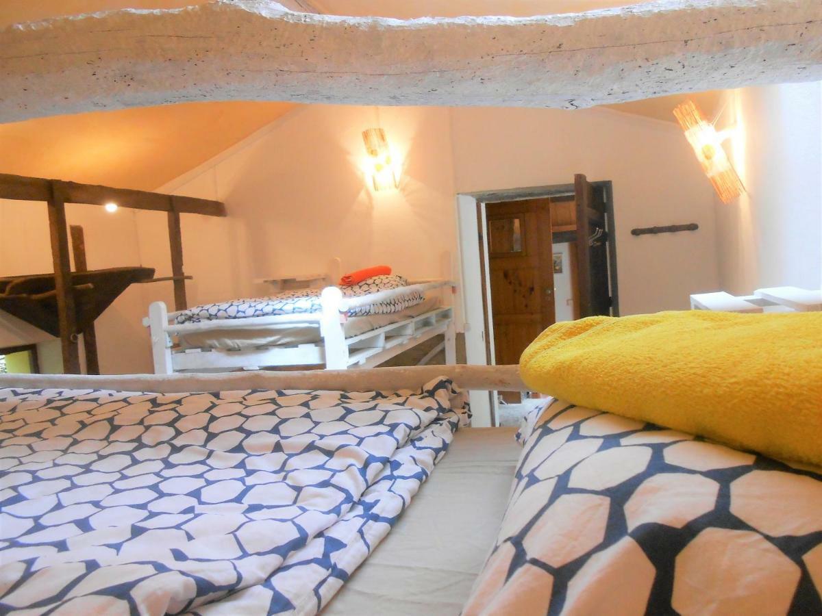Watermill Moinho Garcia Hostel Pinheiro da Bemposta ภายนอก รูปภาพ