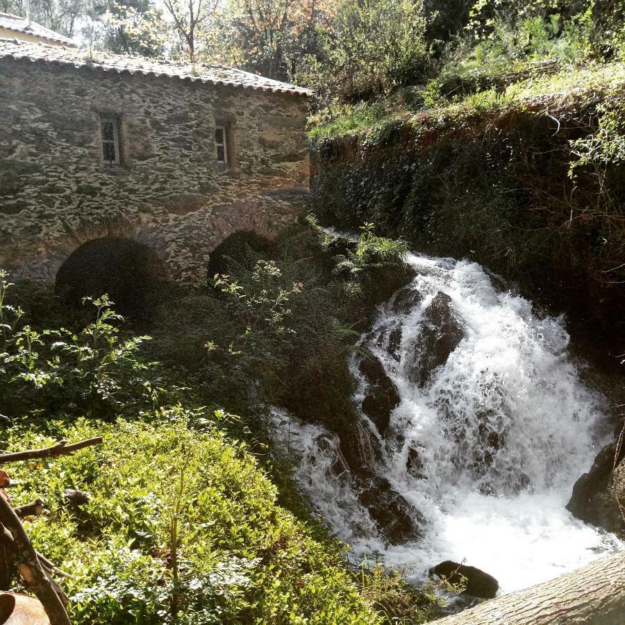 Watermill Moinho Garcia Hostel Pinheiro da Bemposta ภายนอก รูปภาพ
